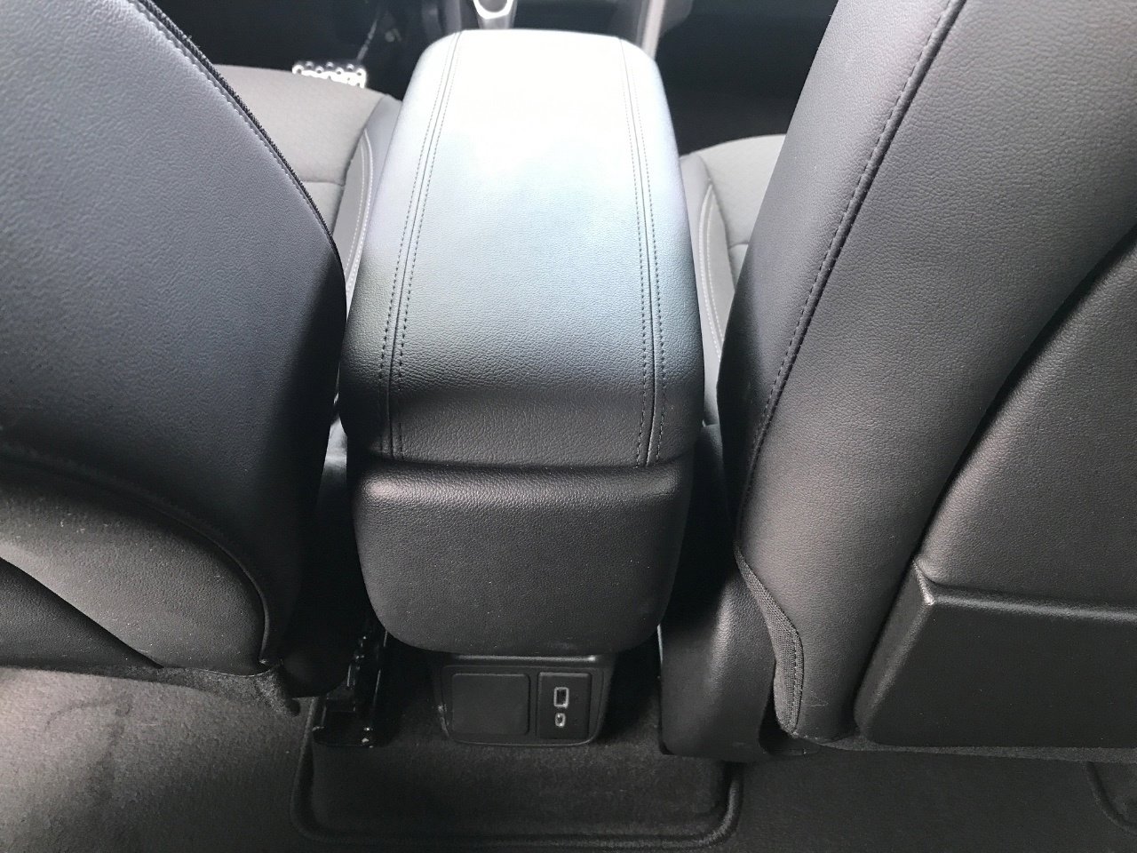 Certified 2023 Buick Encore GX Select w/ Sport Touring Package FWD image 32