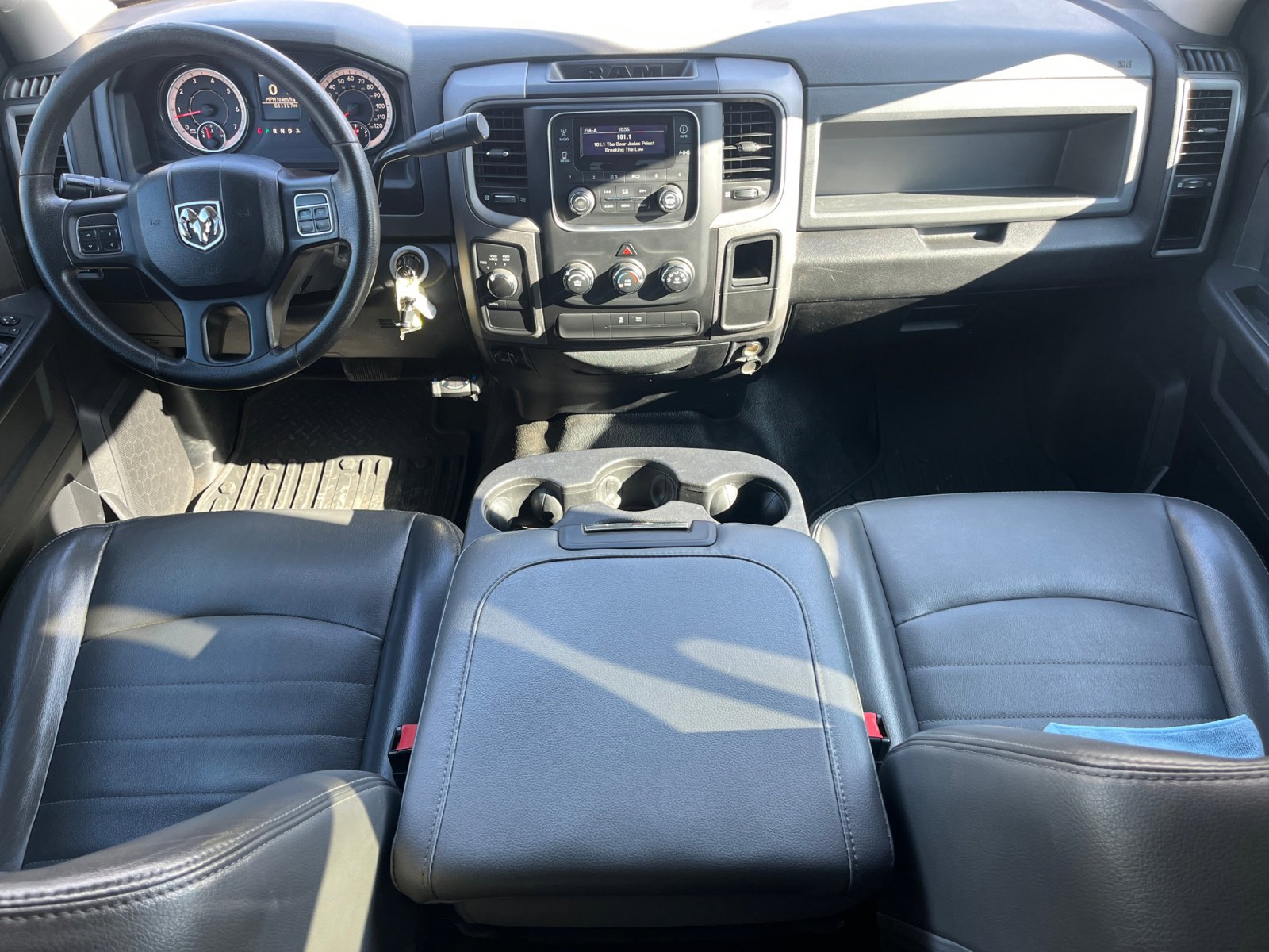 Used 2016 RAM 3500 Tradesman image 16