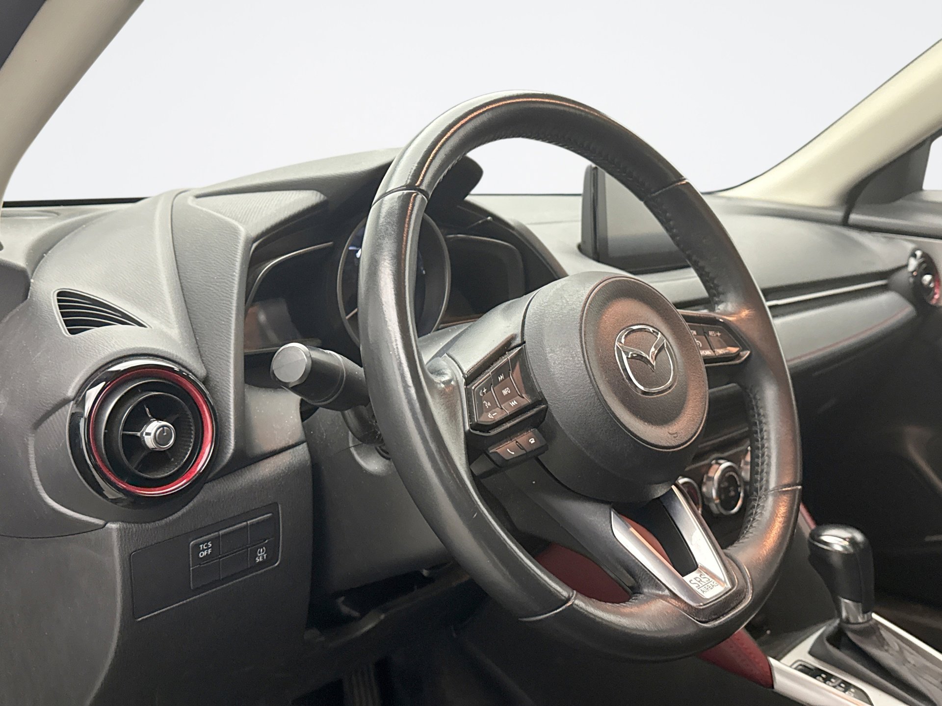 Used 2018 MAZDA CX-3 Touring w/ Preferred Equipment Package image 7