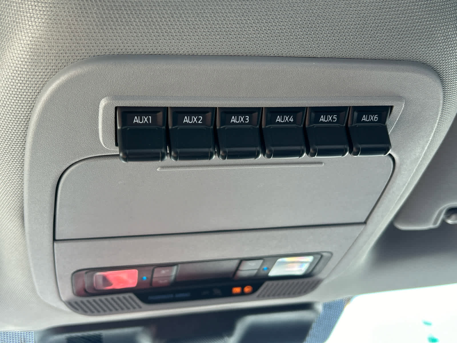 New 2026 Ford F250 XL w/ XL Off-Road Package image 37