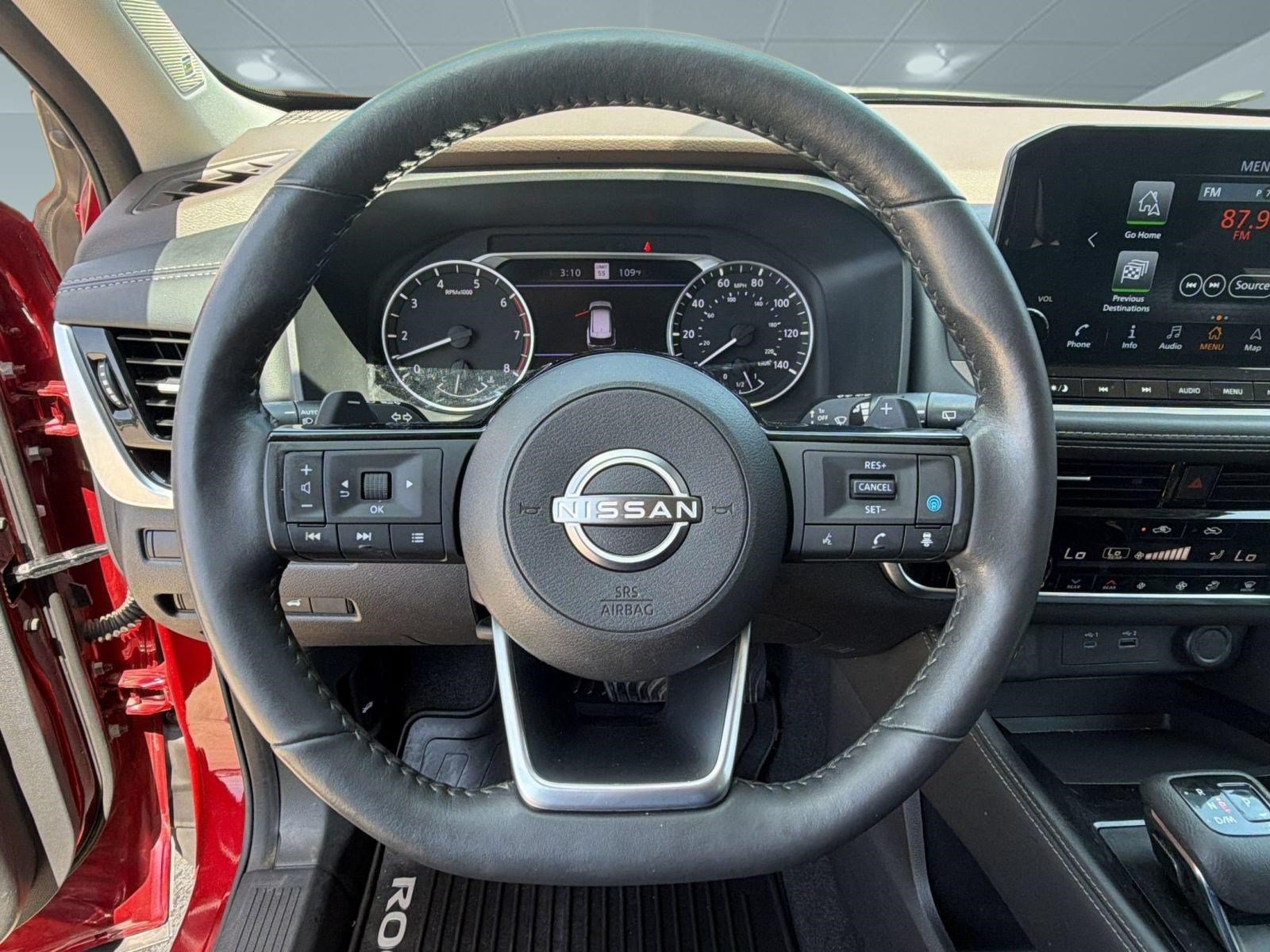 Used 2022 Nissan Rogue SL w/ SL Premium Package FWD image 11