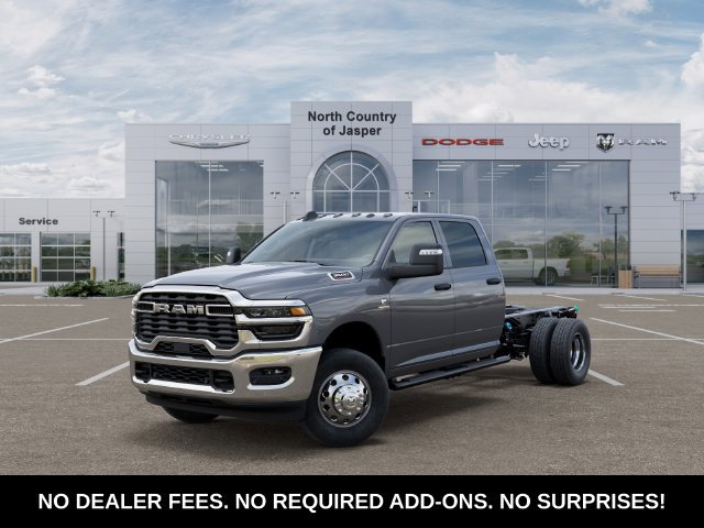 New 2026 RAM 3500 Tradesman w/ Safety Group AWD/4WD 360° Tour