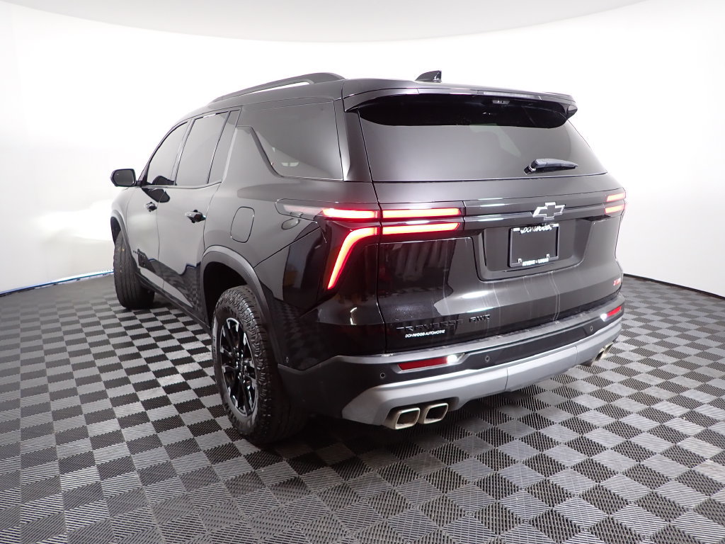 Used 2024 Chevrolet Traverse Z71 w/ Enhanced Driving Package AWD/4WD image 15