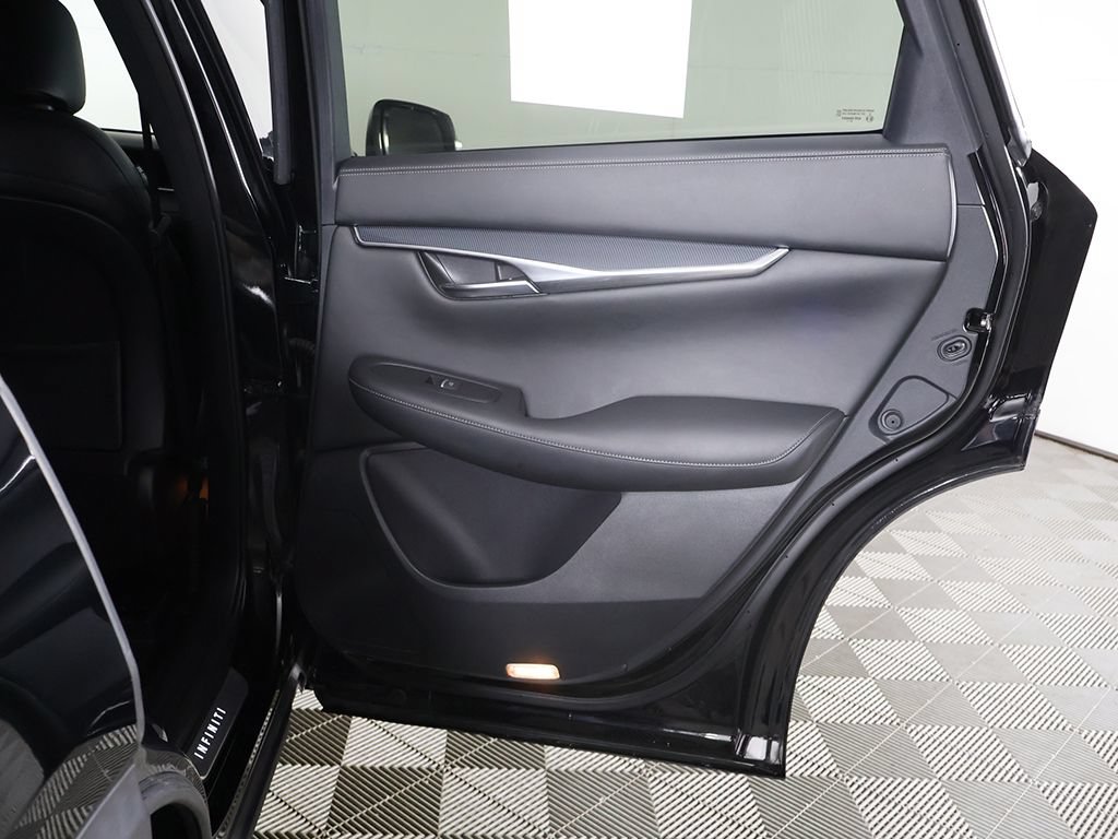 Used 2023 INFINITI QX50 Sport FWD image 25