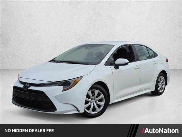 Used 2025 Toyota Corolla LE FWD image 1