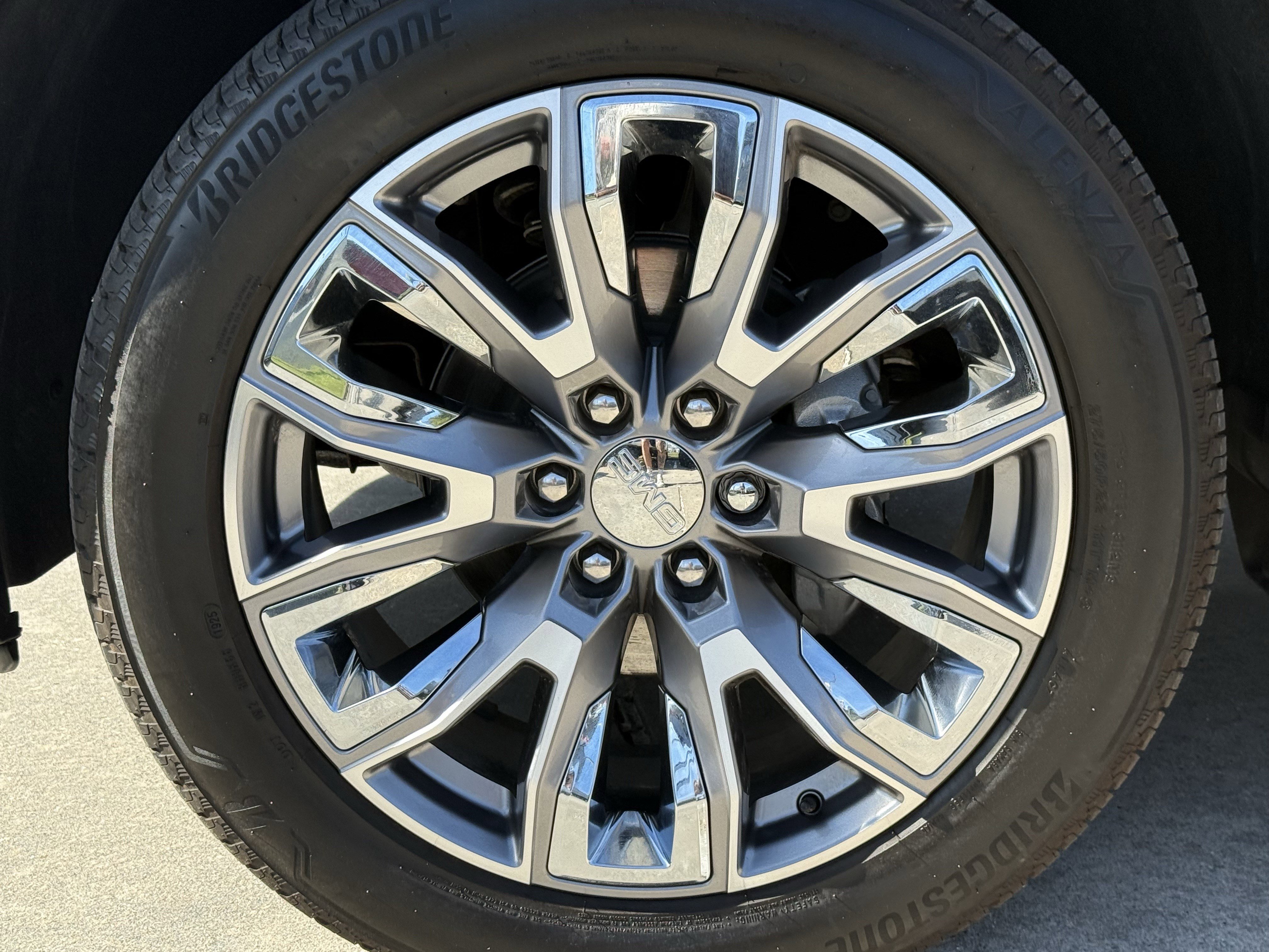 Used 2025 GMC Sierra 1500 Denali w/ Denali Reserve Package image 11