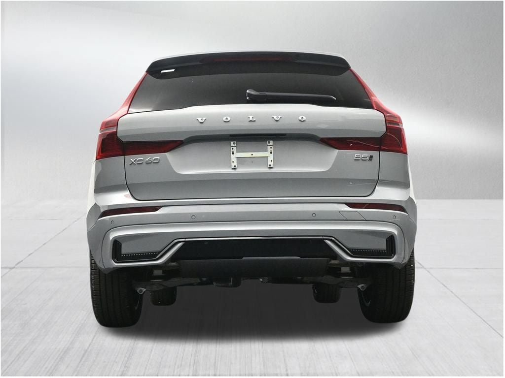 New 2026 Volvo XC60 B5 Core AWD/4WD image 24