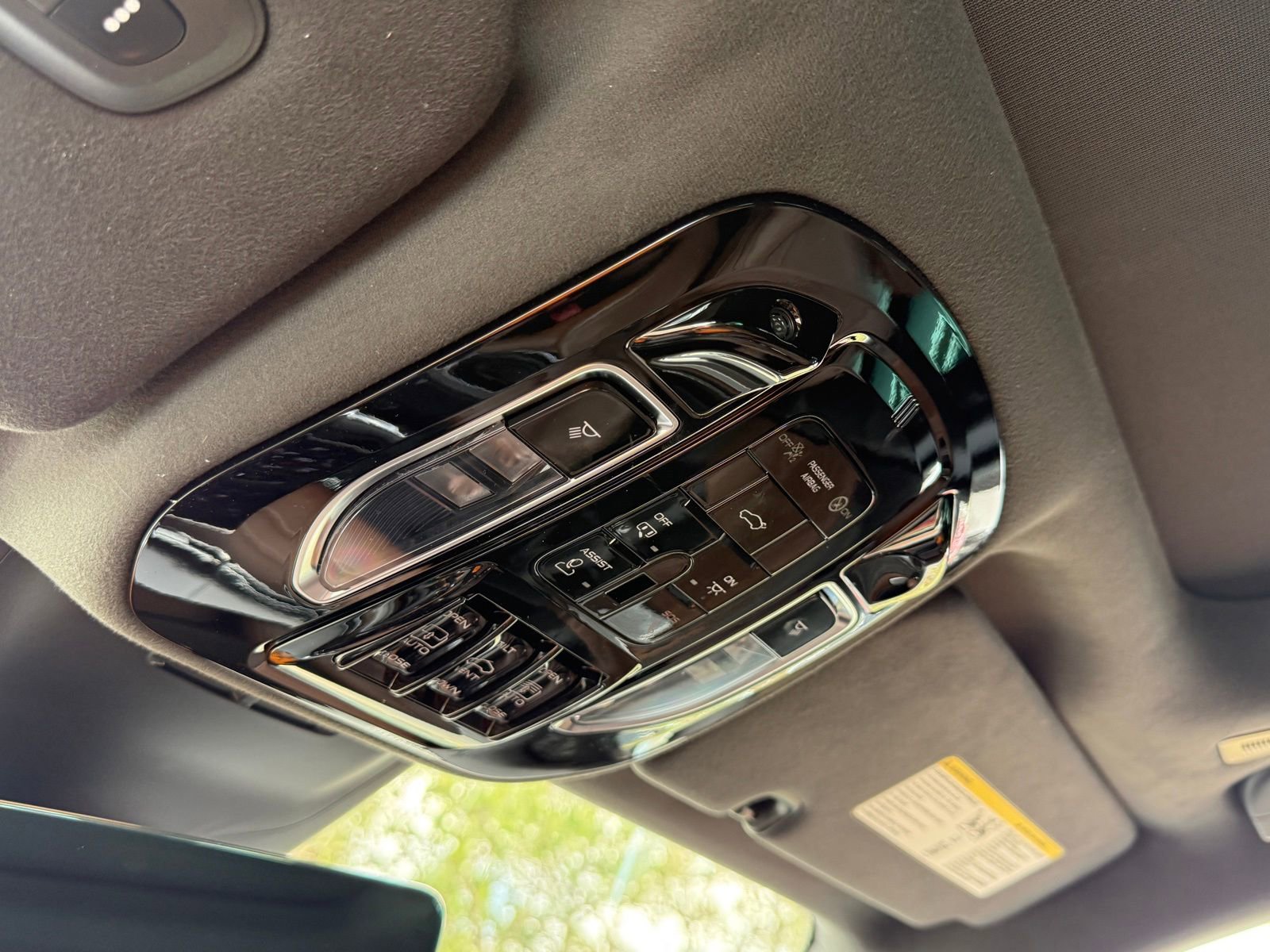 Used 2023 Maserati Grecale GT image 29