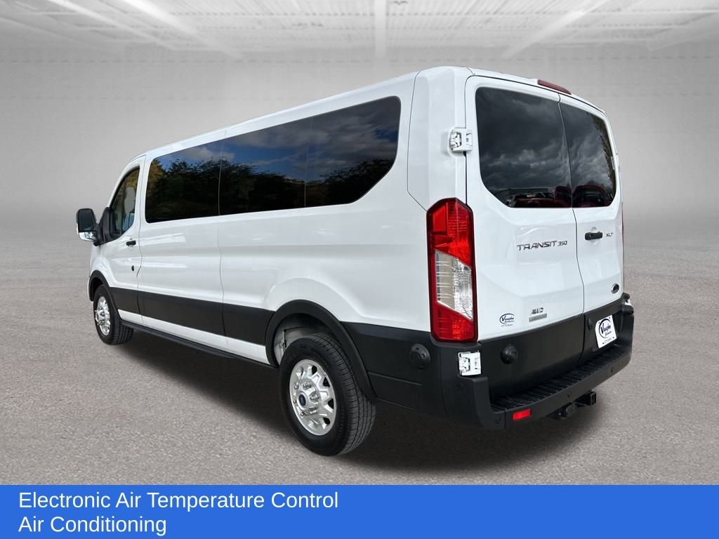 Used 2023 Ford Transit 350 XLT image 9