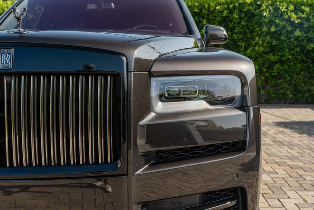 Used 2020 Rolls-Royce Cullinan Black Badge image 76