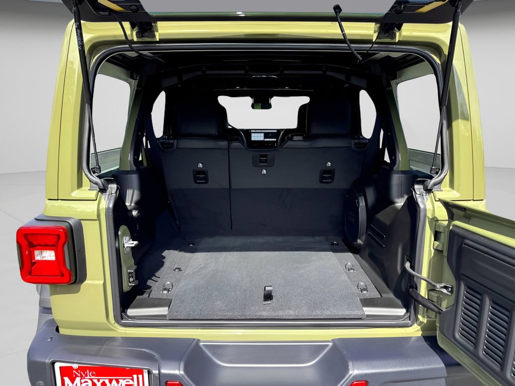 New 2026 Jeep Wrangler Unlimited Rubicon 392 w/ Quick Order Package 27X Moab AWD/4WD image 13