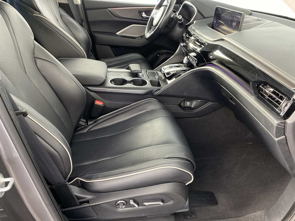 Used 2023 Acura MDX w/ Advance Package AWD/4WD image 11