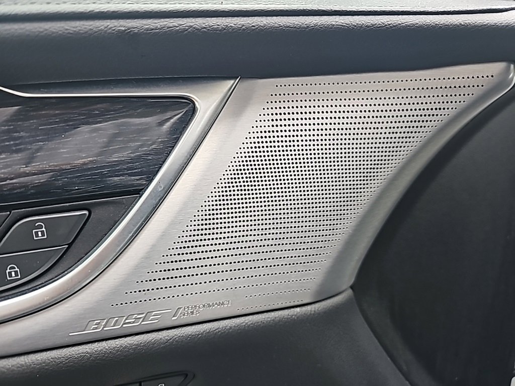 Used 2023 Cadillac XT5 Premium Luxury image 11