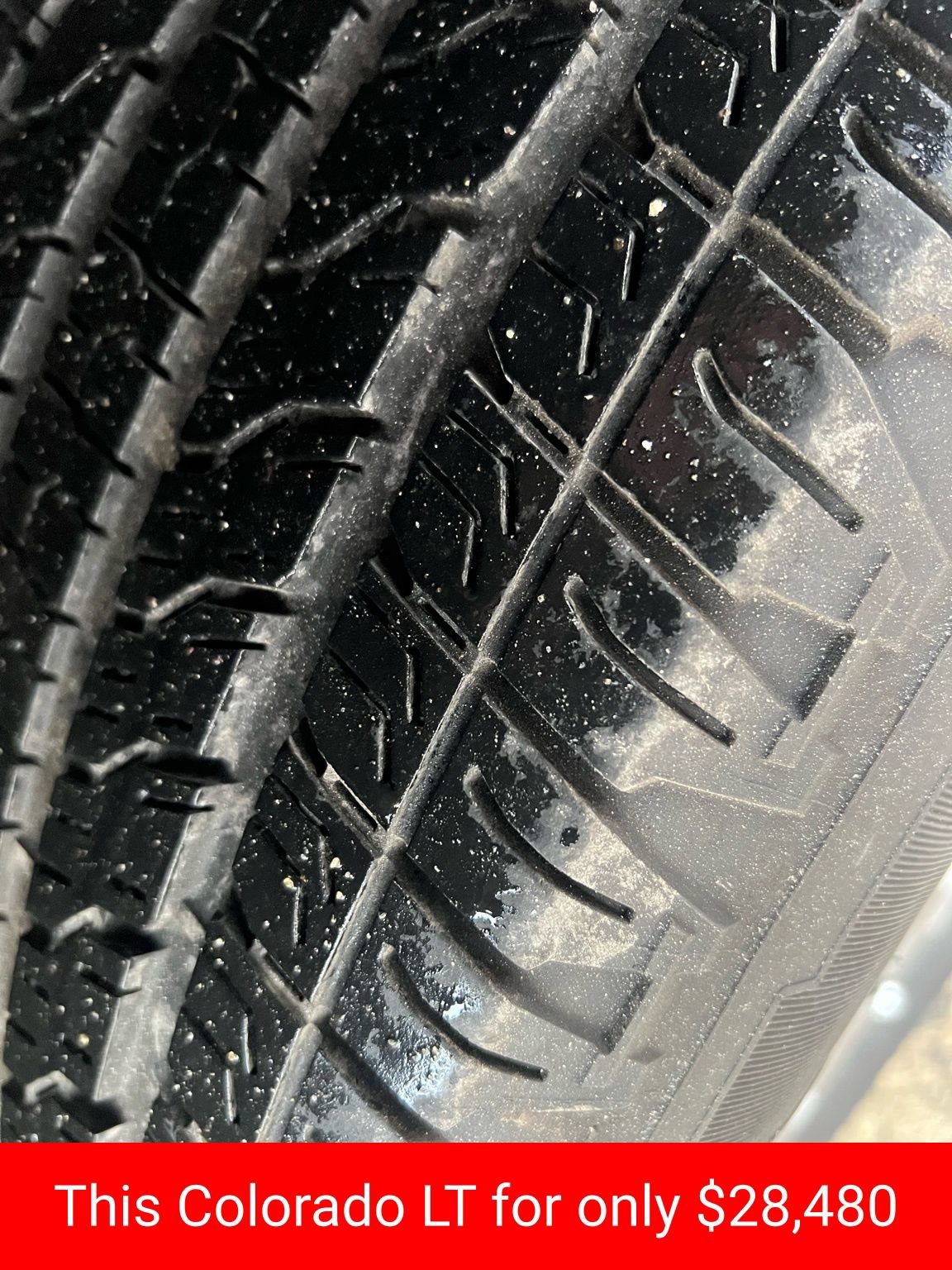 Used 2023 Chevrolet Colorado LT w/ LT Convenience Package II image 32