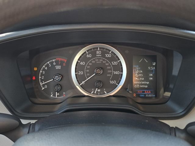 Used 2022 Toyota Corolla LE image 25
