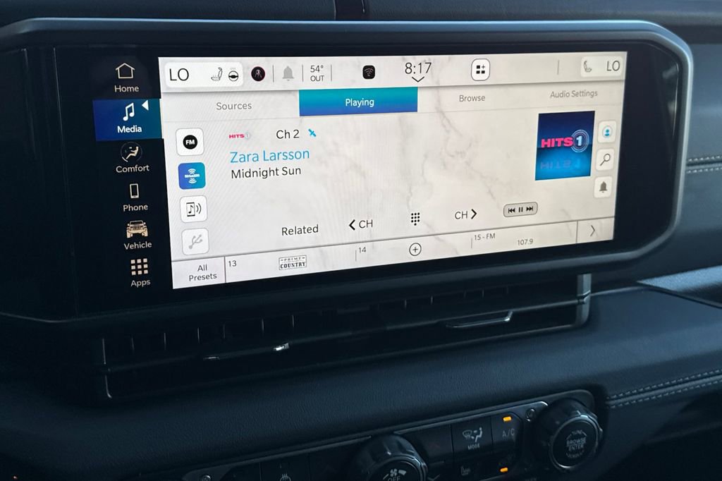 Used 2024 Jeep Wrangler Sahara image 21