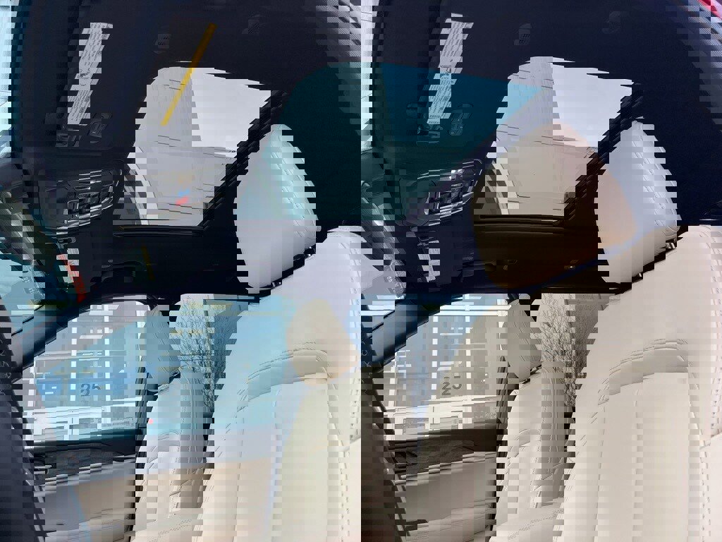 New 2026 Jeep Grand Cherokee L Limited image 13