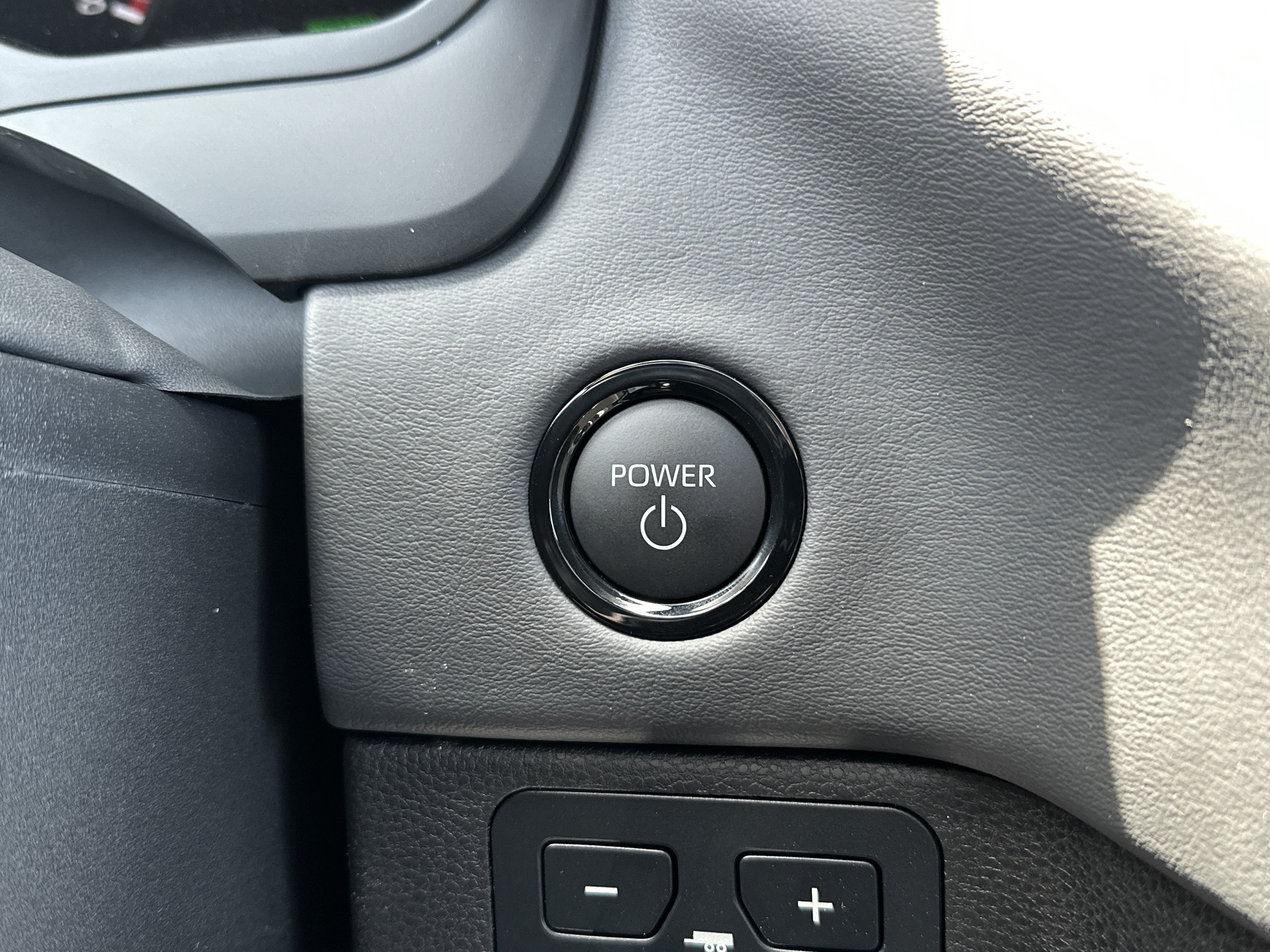 New 2026 Toyota Sequoia Platinum AWD/4WD image 25