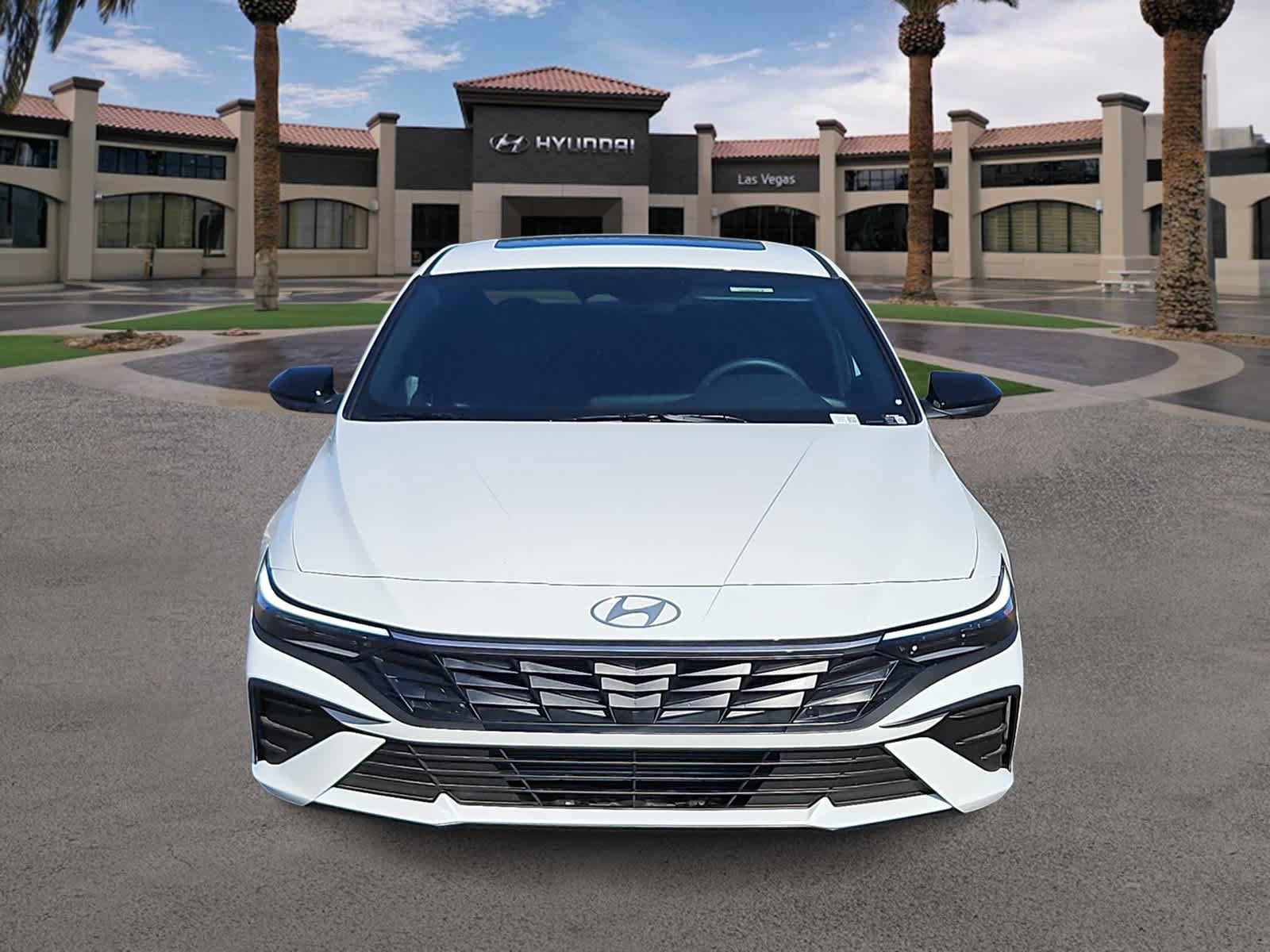 New 2026 Hyundai Elantra SEL Sport FWD image 3
