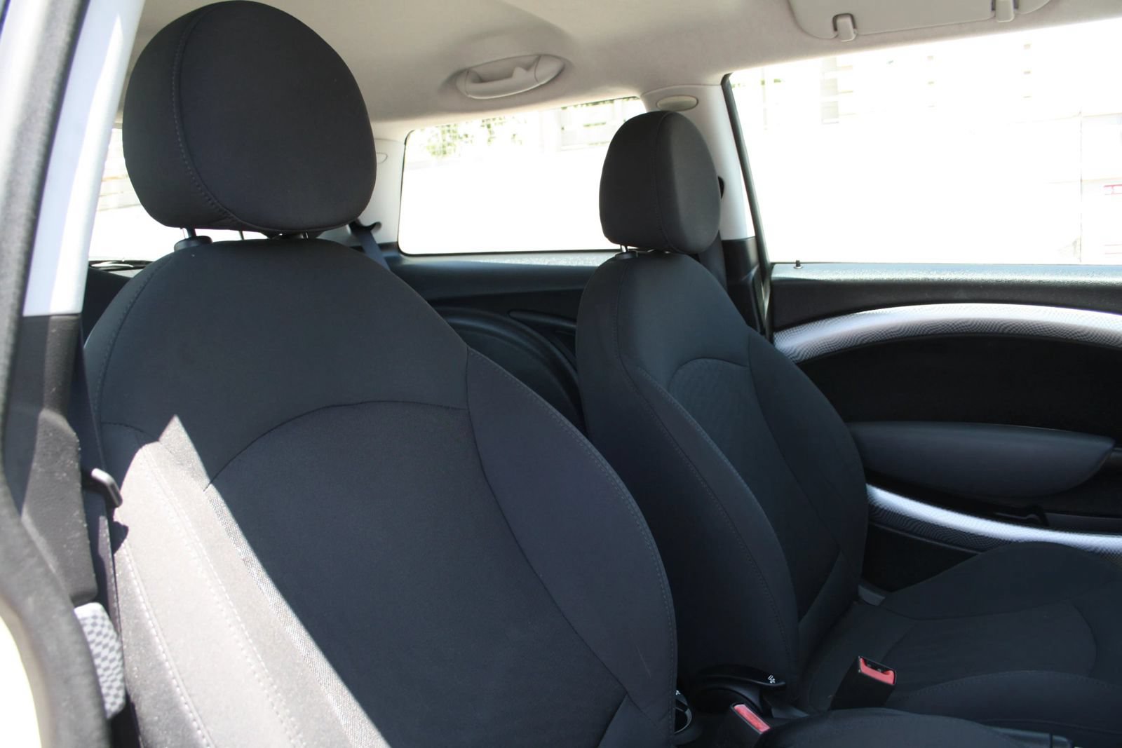 Used 2010 MINI Cooper S FWD image 9