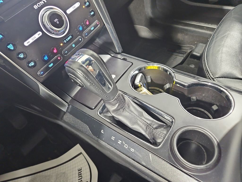 Used 2019 Ford Explorer Limited w/ Class III Trailer Tow Package image 25