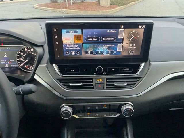 New 2026 Nissan Altima 2.5 SR image 18
