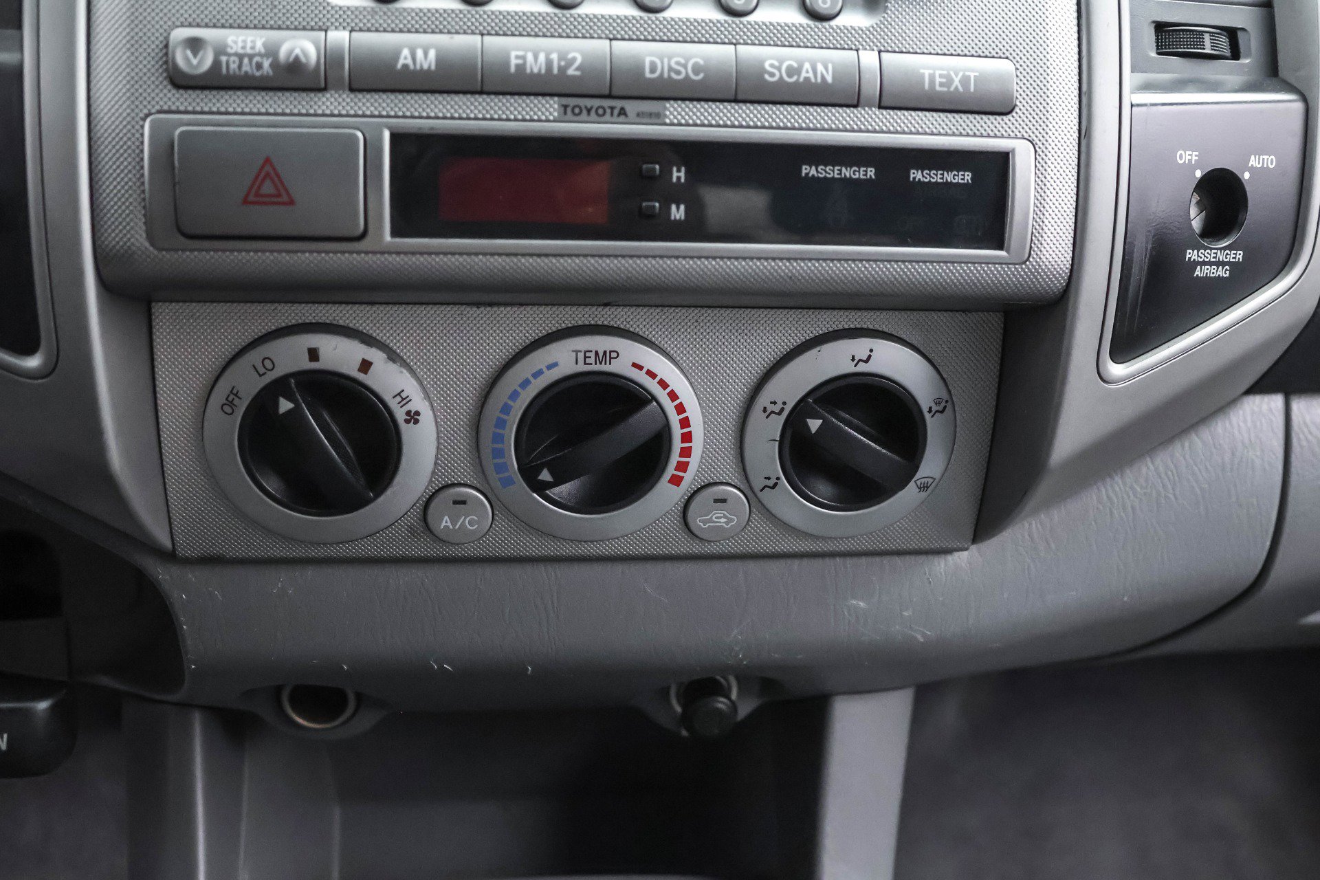 Used 2006 Toyota Tacoma 4x4 Access Cab V6 image 13