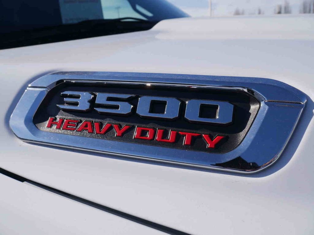 Used 2022 RAM 3500 Tradesman image 12