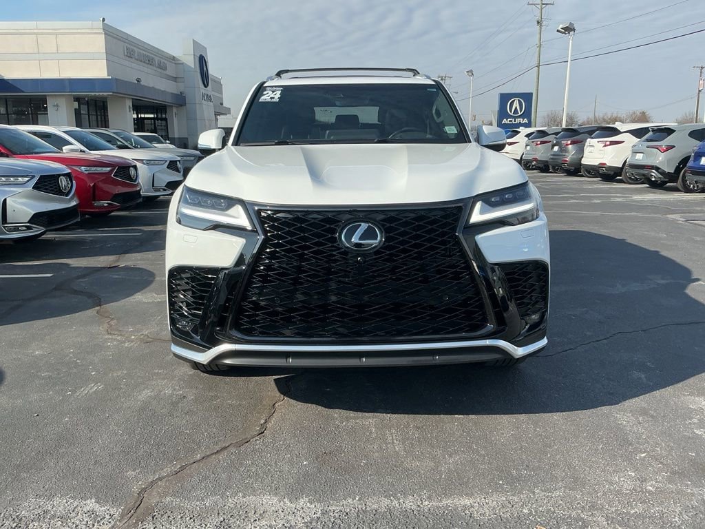 Used 2024 Lexus LX 600 F Sport image 7