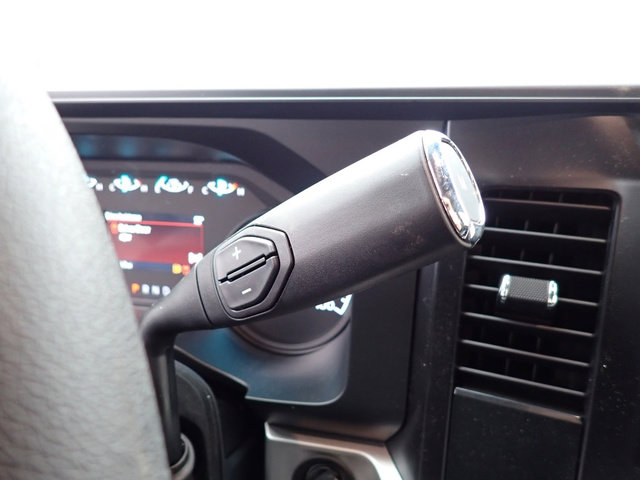 New 2026 Ford F550 4x4 Supercab Super Duty image 18