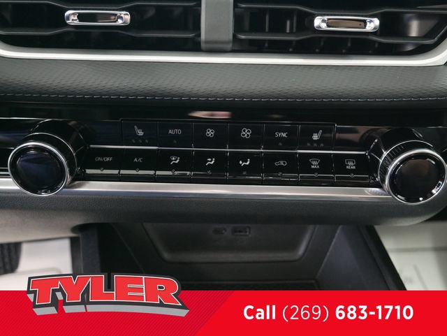 New 2027 Chevrolet Equinox LT w/ Convenience Package II AWD/4WD image 25