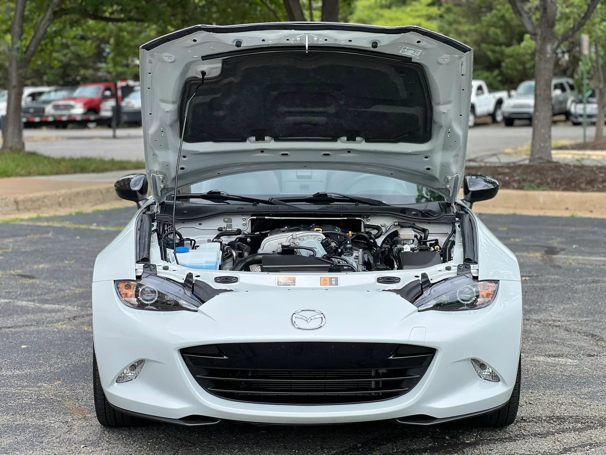 Used 2016 MAZDA MX-5 Miata Sport RWD image 32