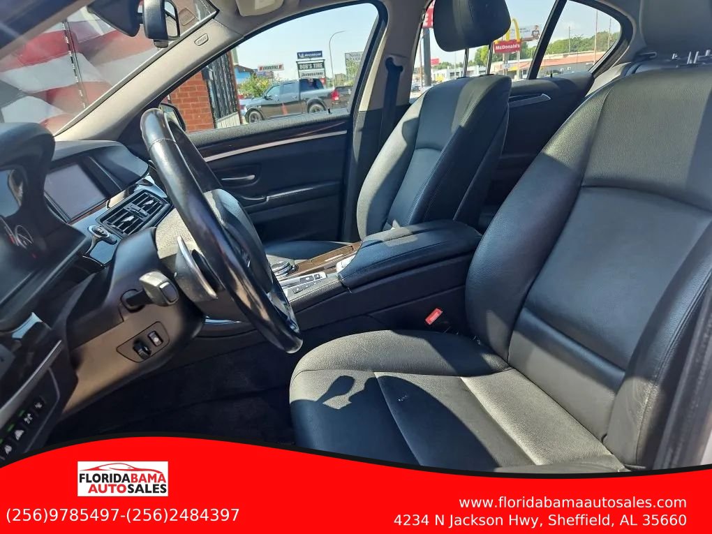 Used 2016 BMW 528i xDrive Sedan AWD/4WD image 12