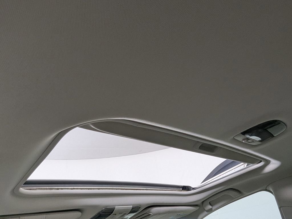 Used 2014 Subaru Outback 2.5i Limited w/ Moonroof Package image 22