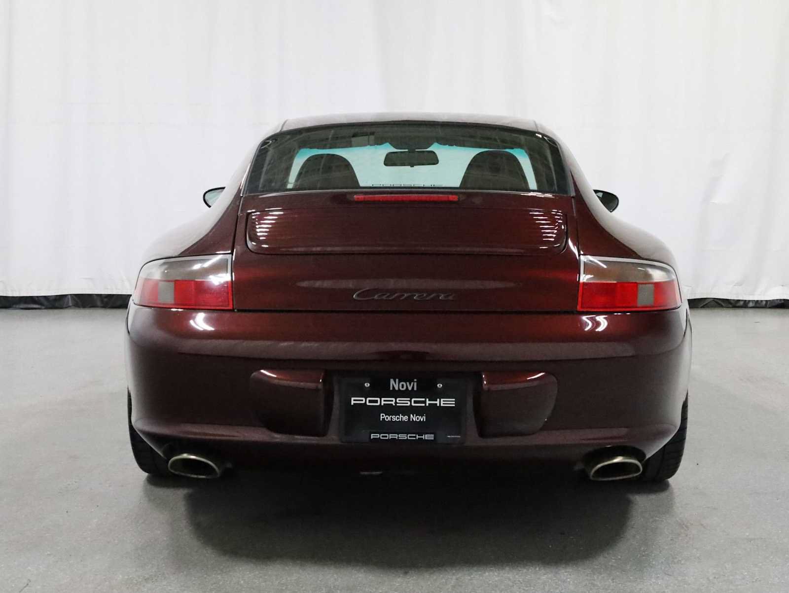 Used 2004 Porsche 911 Carrera RWD image 7