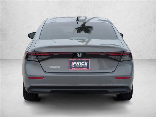 Used 2025 Honda Accord SE image 7