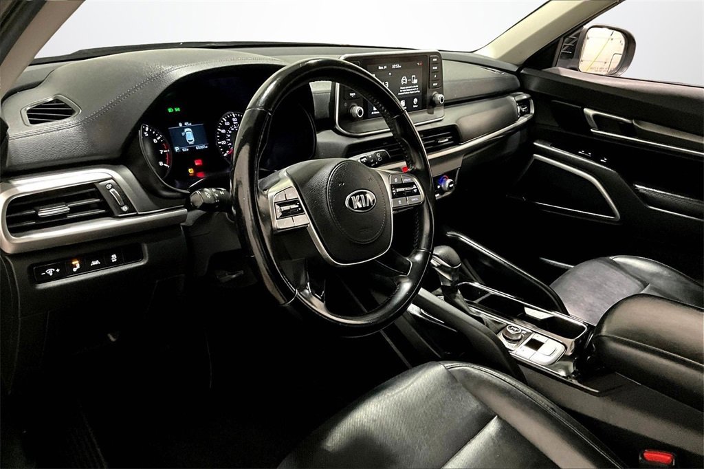 Used 2021 Kia Telluride LX image 17