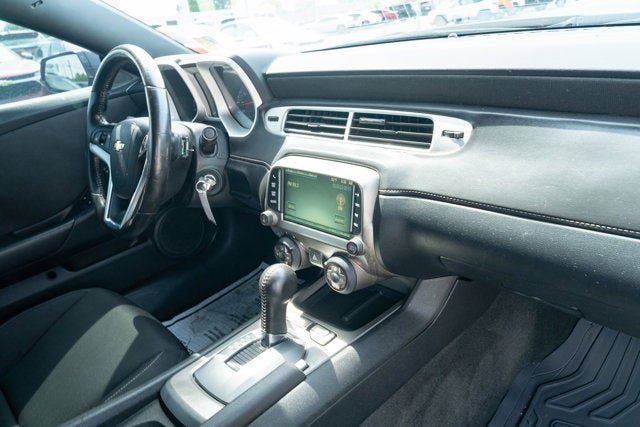 Used 2014 Chevrolet Camaro LT RWD image 27