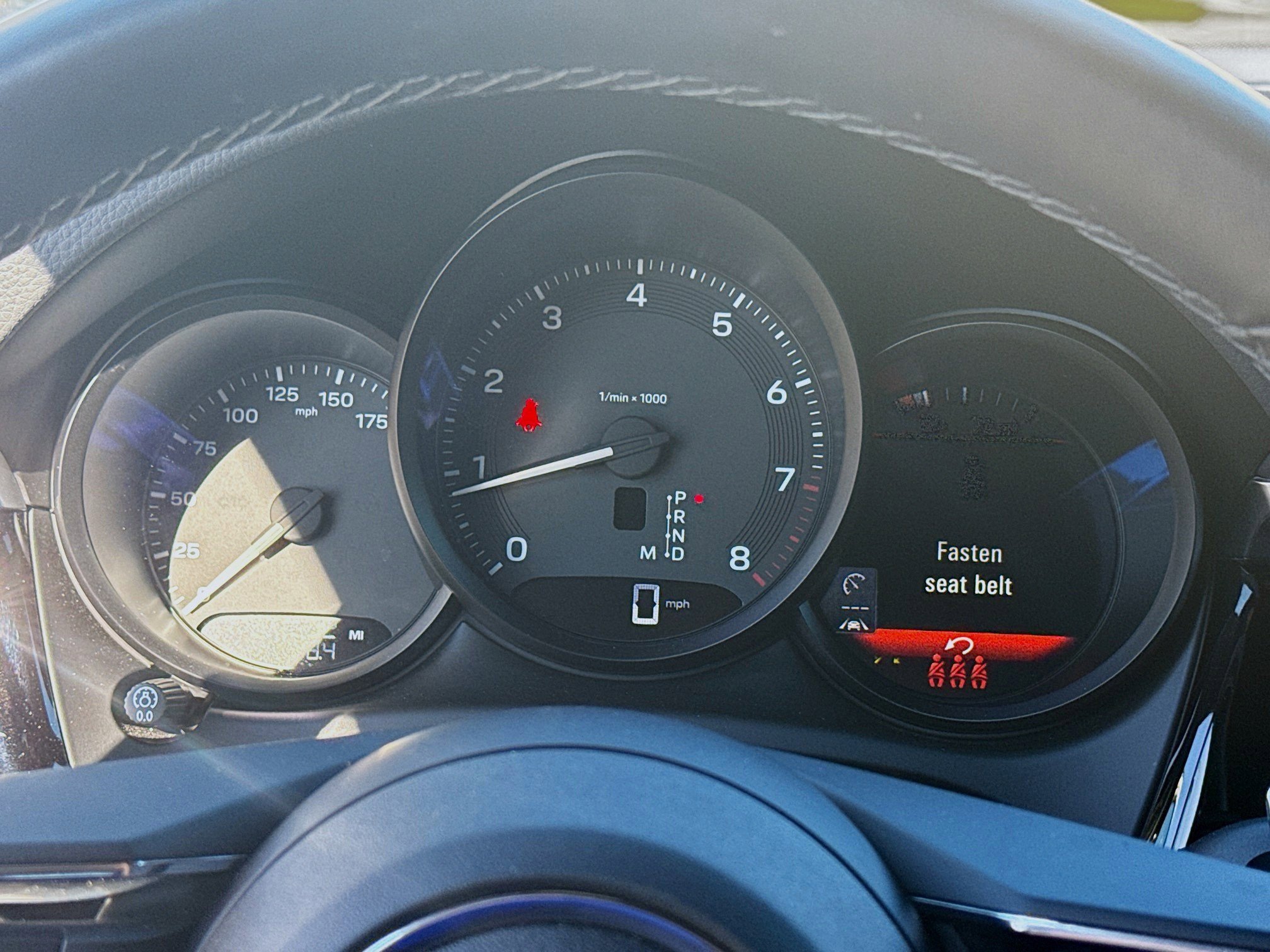 Used 2024 Porsche Macan image 9