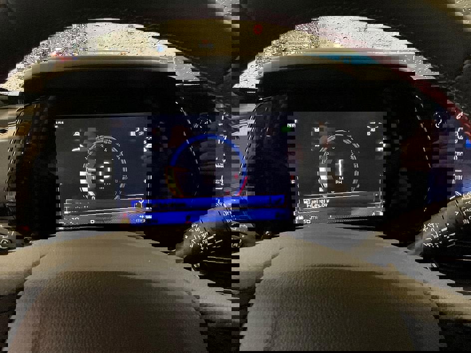 New 2026 Chevrolet Trax RS w/ Sunroof Package image 12