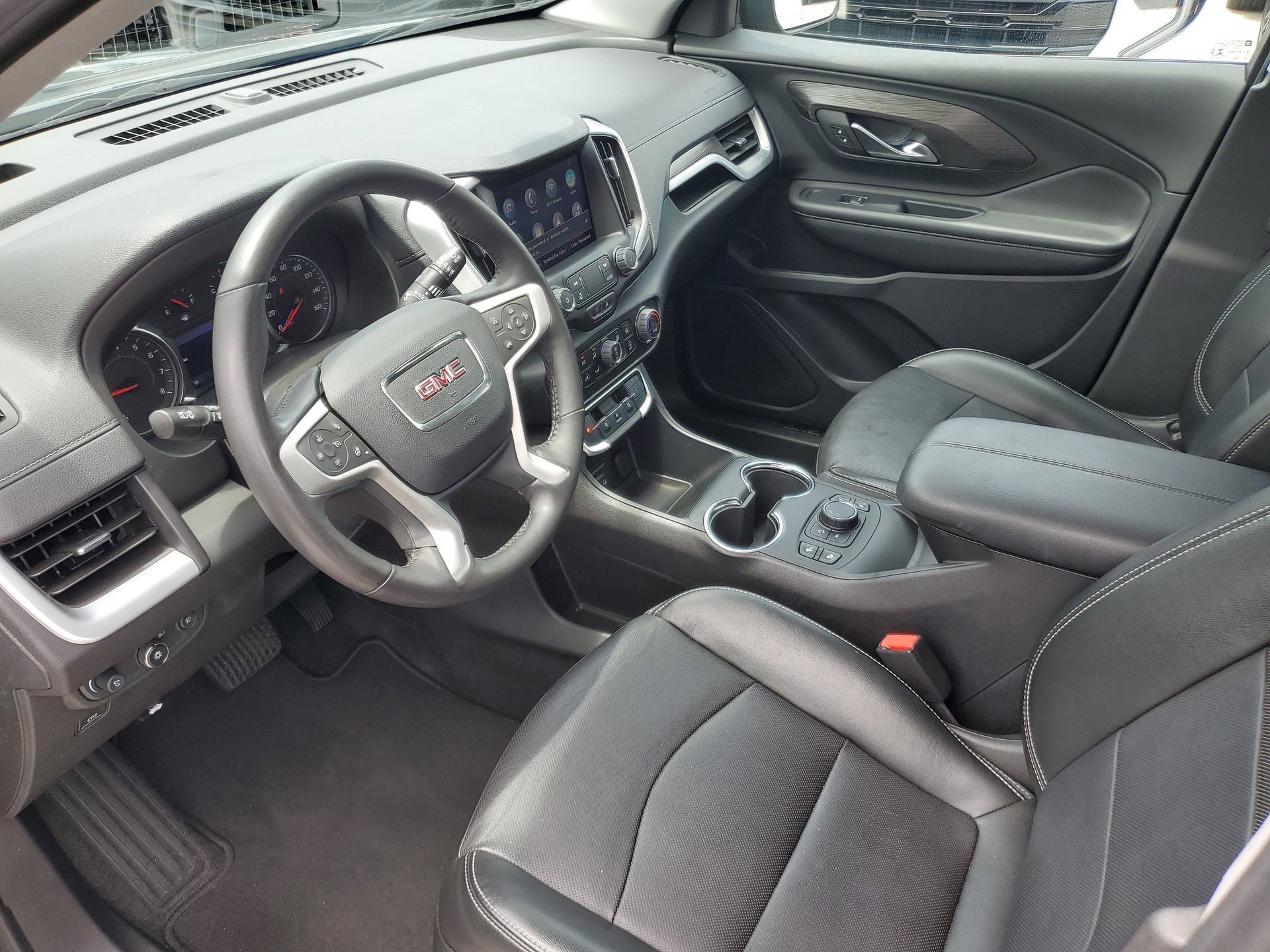 Used 2022 GMC Terrain SLT w/ LPO, Floor Liner Package FWD image 19
