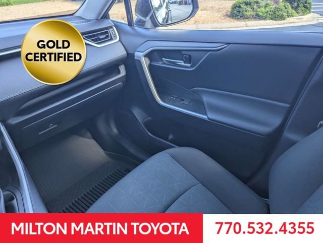 Certified 2025 Toyota RAV4 XLE FWD image 17