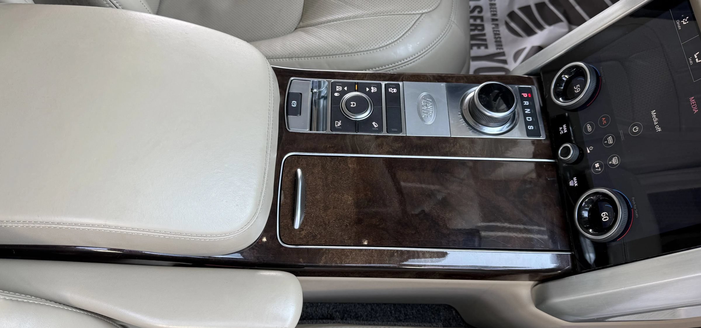 Used 2018 Land Rover Range Rover Supercharged AWD/4WD image 24
