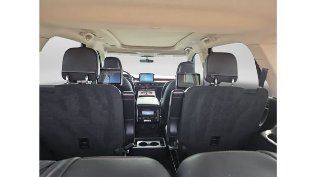 Used 2022 Lincoln Aviator Reserve w/ Equipment Group 201A AWD/4WD image 39