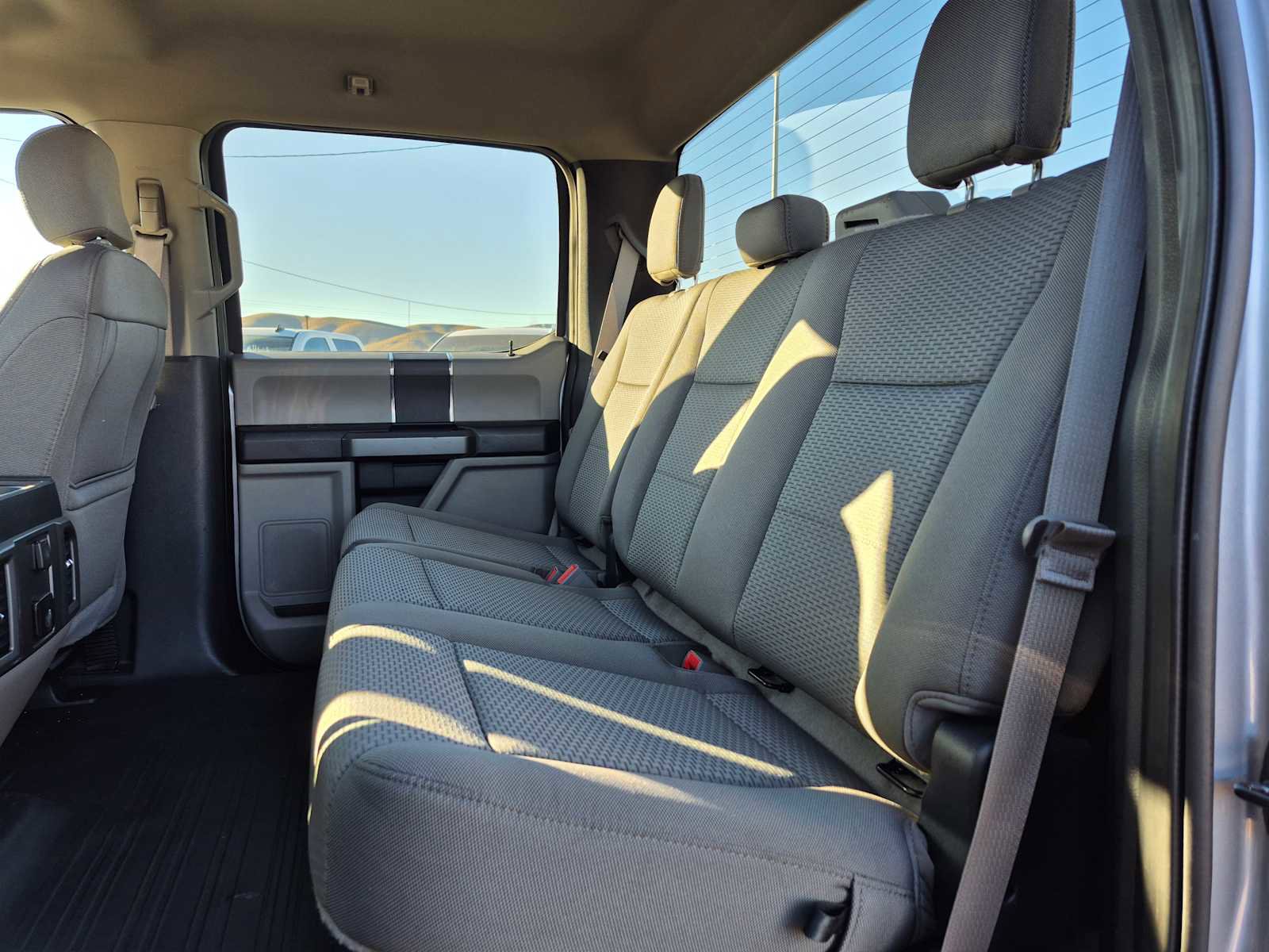 Used 2020 Ford F150 XLT w/ Heavy-Duty Payload Package image 35