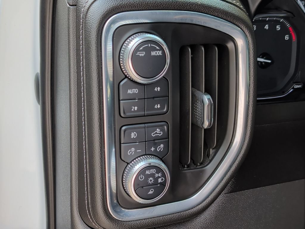 Used 2020 GMC Sierra 1500 SLT w/ SLT Premium Plus Package AWD/4WD image 14
