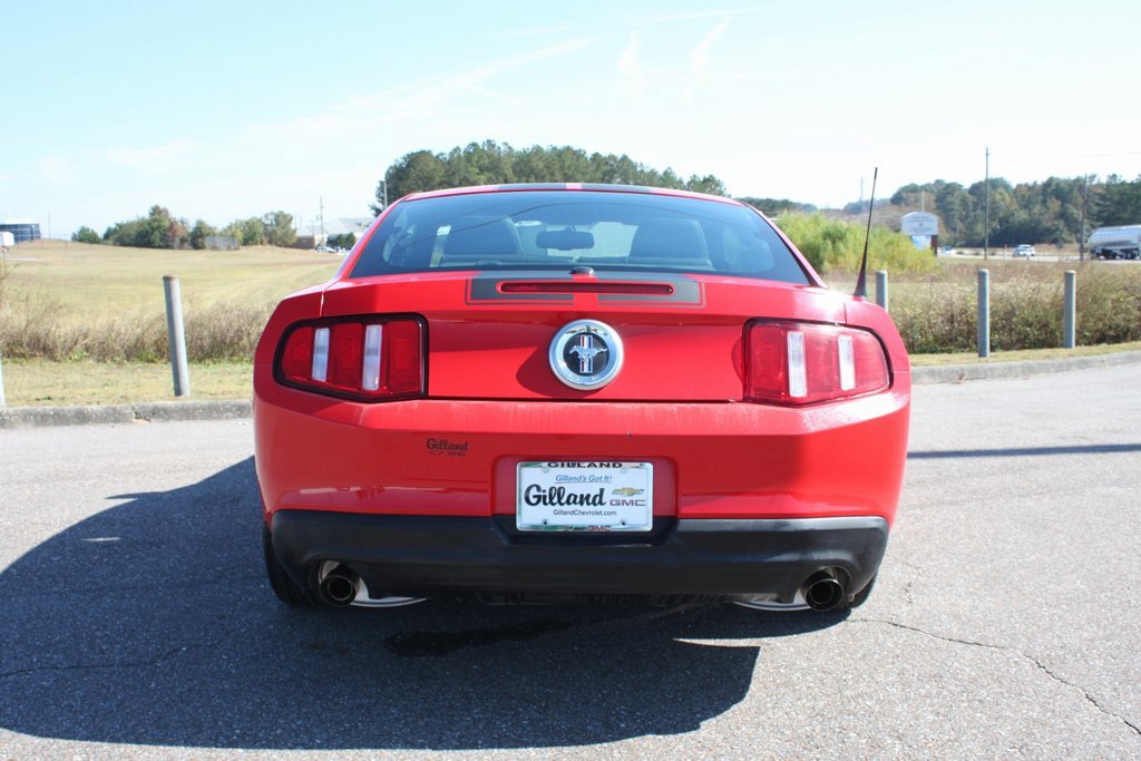 Used 2011 Ford Mustang Premium image 16