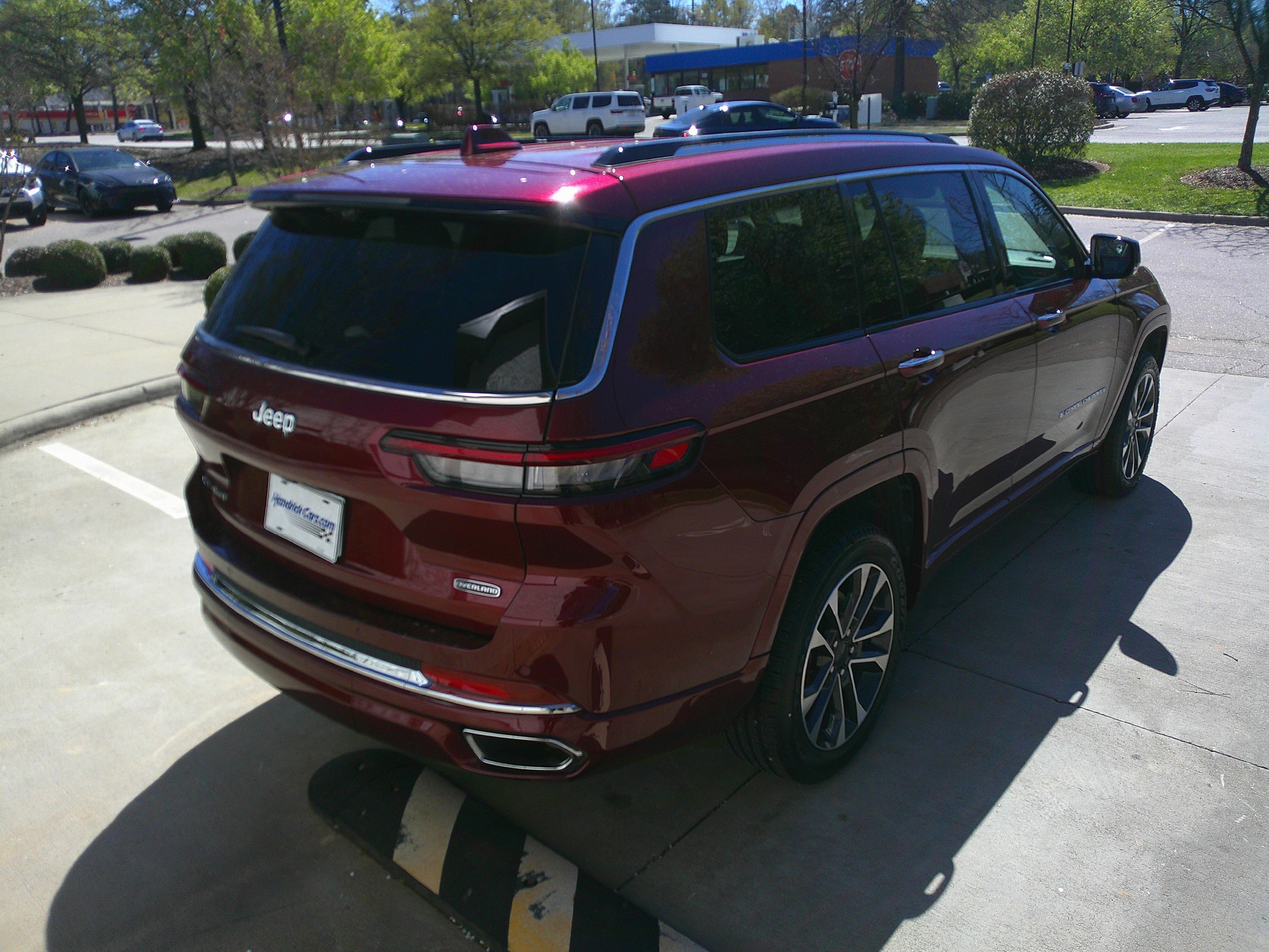 Used 2022 Jeep Grand Cherokee L Overland w/ Luxury Tech Group IV AWD/4WD image 13