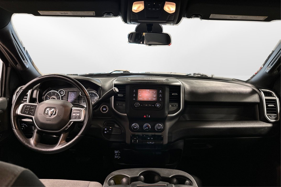 Used 2021 RAM 2500 Big Horn image 22