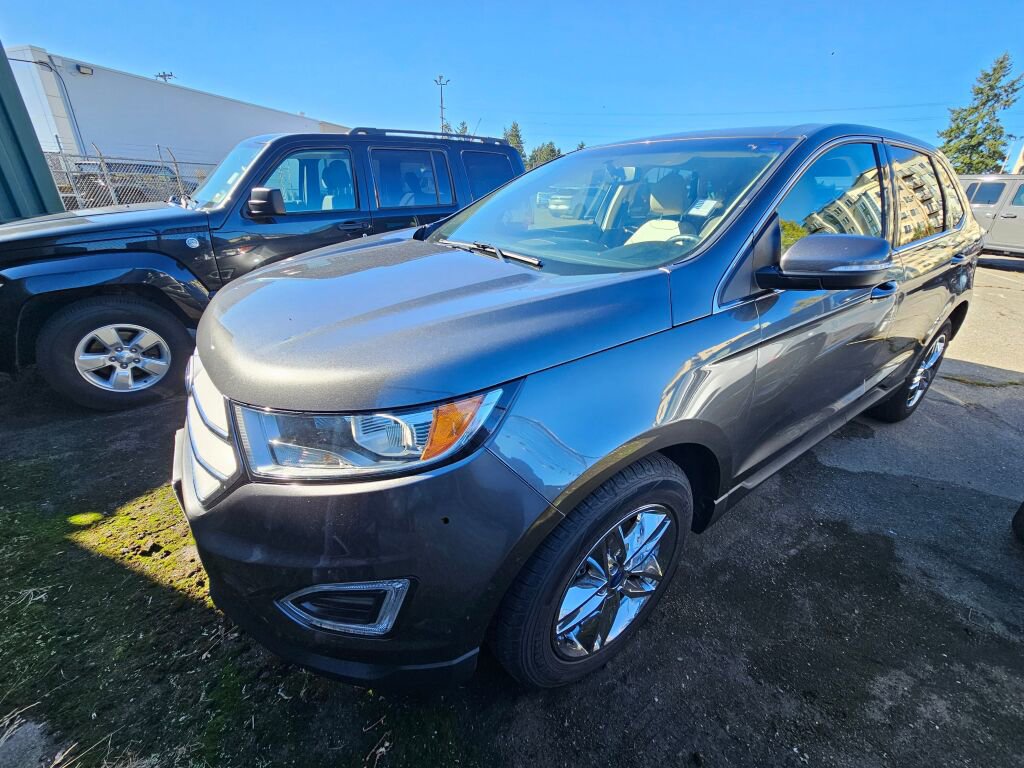 Used 2017 Ford Edge SEL w/ Equipment Group 201A image 4